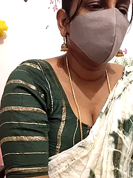 tamil_meera12