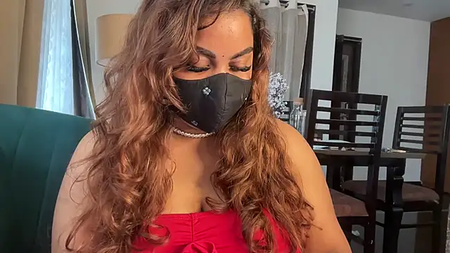 telugu_dreamgirl_maaya