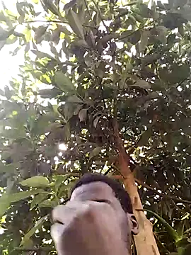 thee_biggest