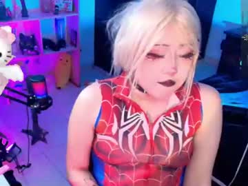 ₊ ˚ ⊹ ♡ 𝑡𝑜𝑘𝑦 ur irl doll ༘*.ﾟﾟ