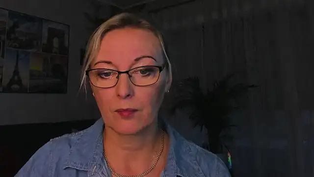 vanessa_chat