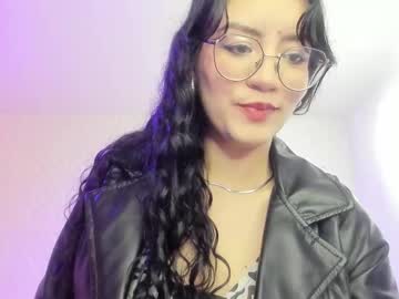 𝓥𝓲𝓸𝓵𝓮𝓽𝓪 ♡‧₊˚