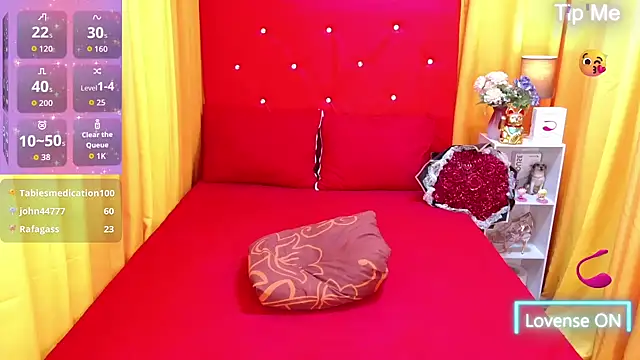 xxtscarmellahugecockxx