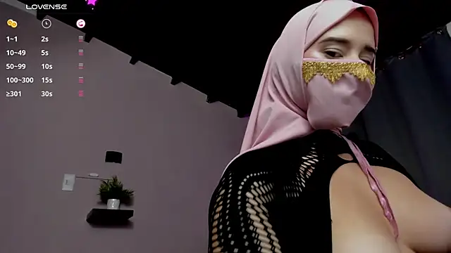 zaina_01